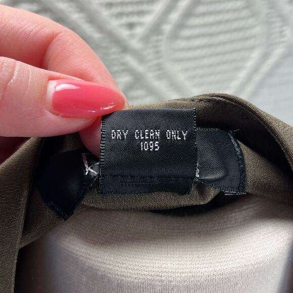 NWT VTG RAFAELLA | Olive Sleeveless Button Up 100% Silk 90s Vest - Picture 7 of 10